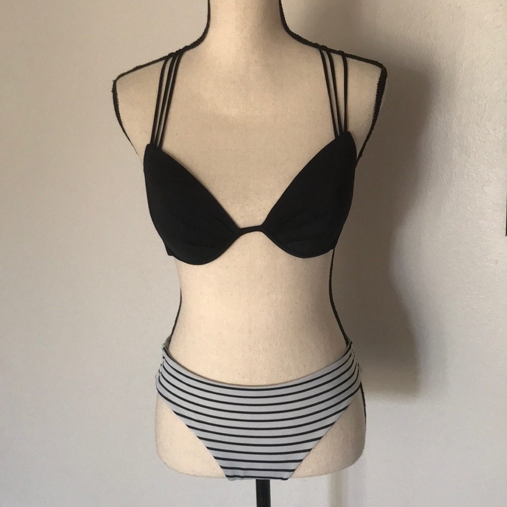 VICTORIAS  SECRET Black/ White Bikini Set | M